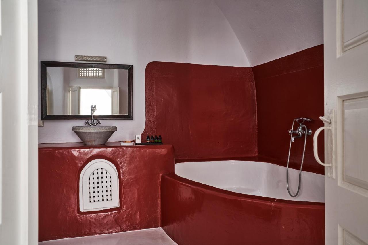 2 Bedroom Charming Villa With Outdoors Jacuzzi Megalochori  Eksteriør billede